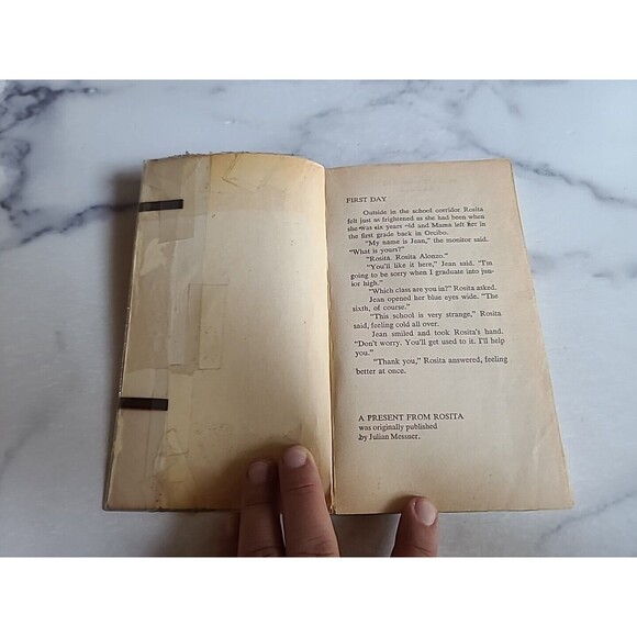 A Present From Rosita By Celeste Edell Paperback - Picture 2 of 10